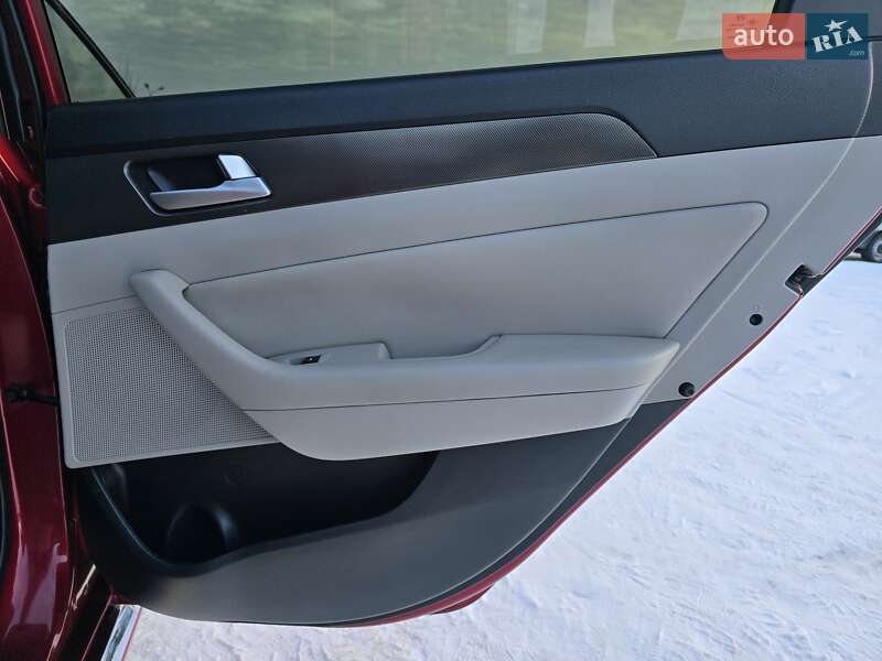 Седан Hyundai Sonata 2015 в Хмельницком