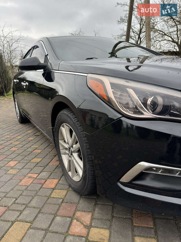 Седан Hyundai Sonata 2015 в Овидиополе