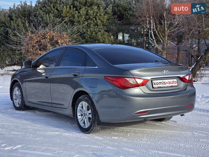 Седан Hyundai Sonata 2010 в Хмельницком