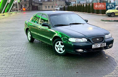 Седан Hyundai Sonata 1998 в Одессе