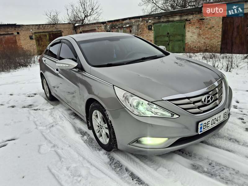 Седан Hyundai Sonata 2010 в Полтаві