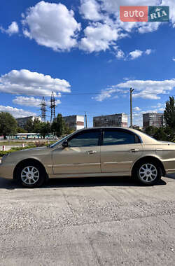 Седан Hyundai Sonata 2004 в Днепре