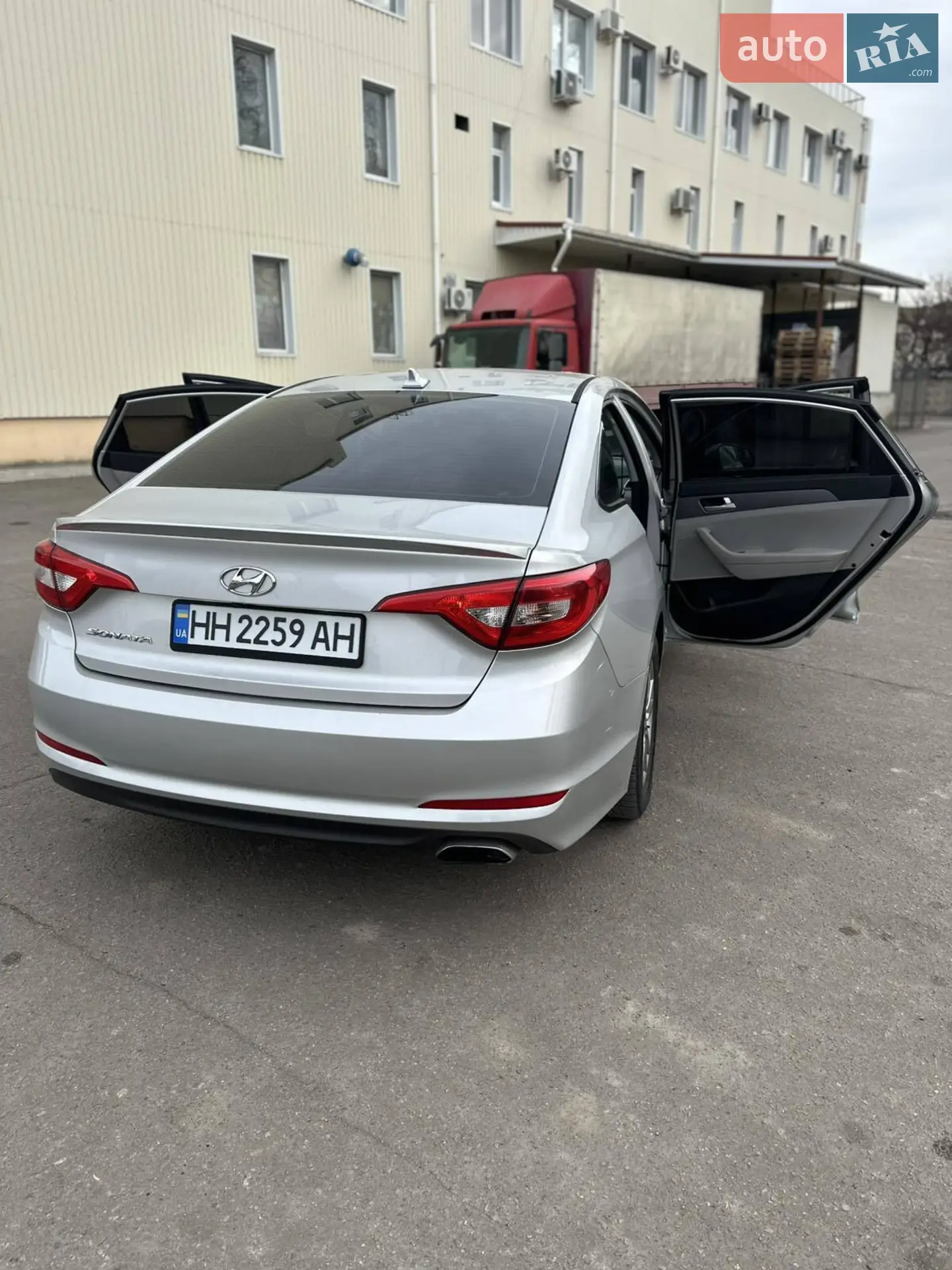 2016 Hyundai Sonata - мініатюра 13
