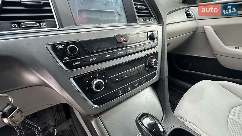 Седан Hyundai Sonata 2015 в Києві