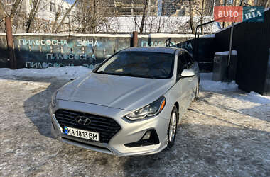 Седан Hyundai Sonata 2018 в Києві