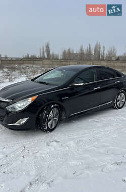 Седан Hyundai Sonata 2014 в Білгороді-Дністровському
