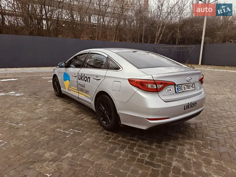 Hyundai Sonata 2015 VIN KMHE341DBGA193512 фото оголошення 7 з 53