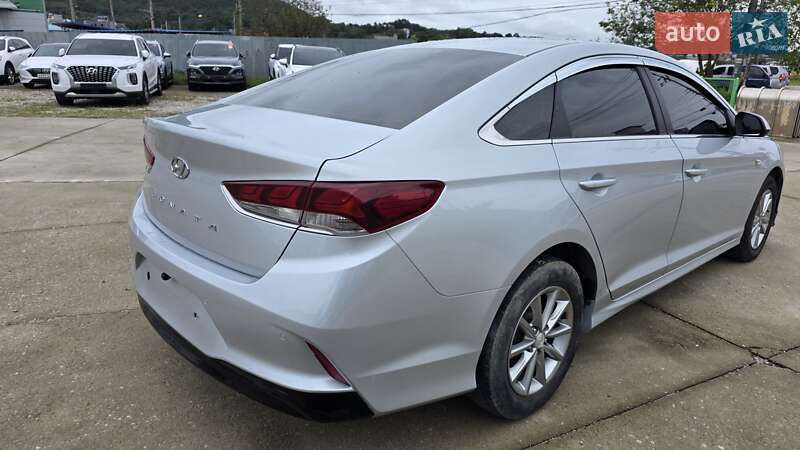 Седан Hyundai Sonata 2017 в Киеве