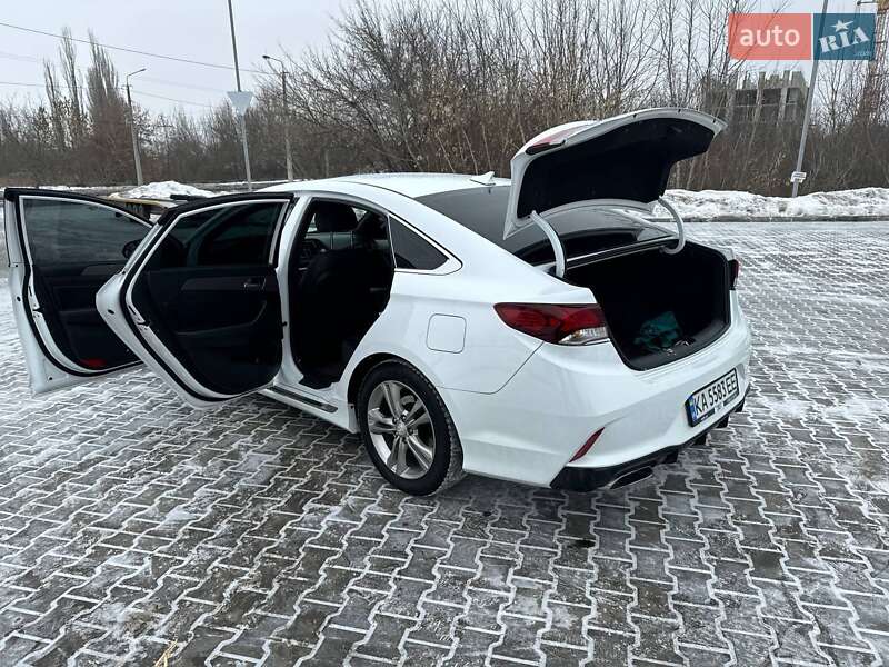 Седан Hyundai Sonata 2017 в Луцке