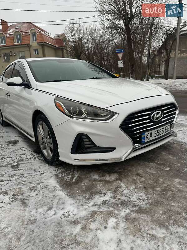 Седан Hyundai Sonata 2017 в Луцке