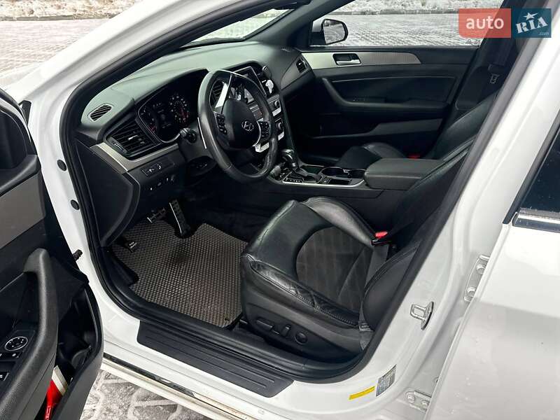 Седан Hyundai Sonata 2017 в Луцке