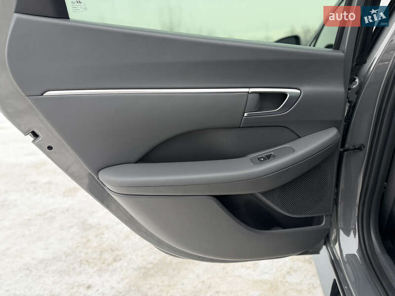 Седан Hyundai Sonata 2020 в Киеве