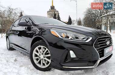 Седан Hyundai Sonata 2017 в Киеве
