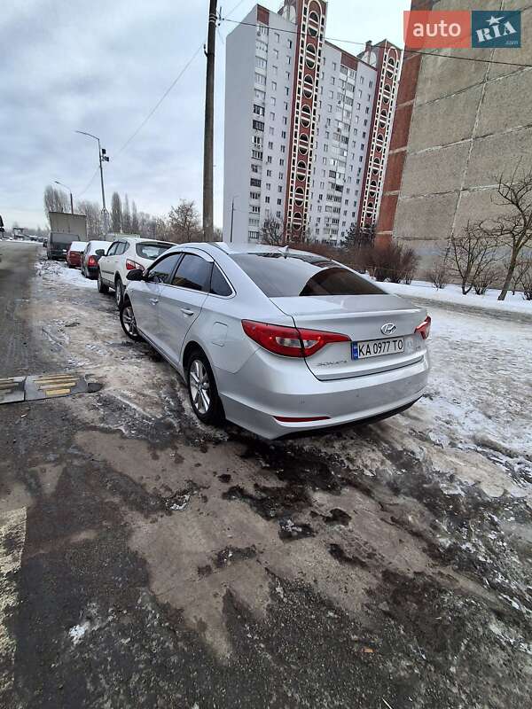Седан Hyundai Sonata 2016 в Киеве