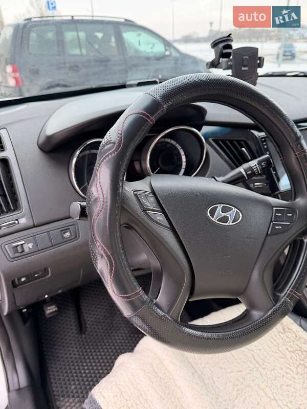 Седан Hyundai Sonata 2014 в Виннице
