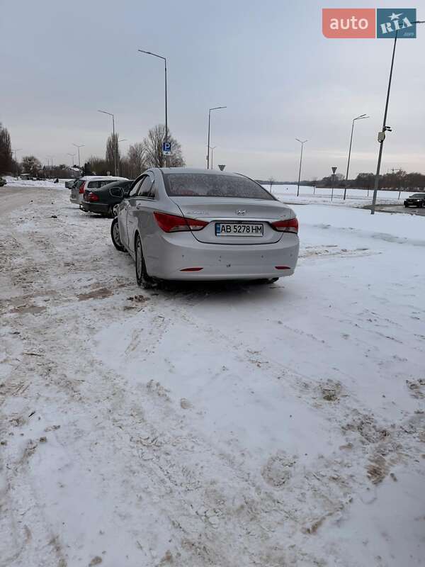 Седан Hyundai Sonata 2014 в Виннице