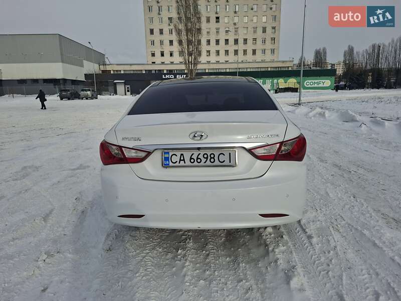 Седан Hyundai Sonata 2011 в Черкассах