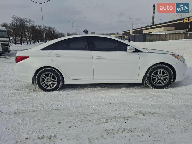 Седан Hyundai Sonata 2011 в Черкассах
