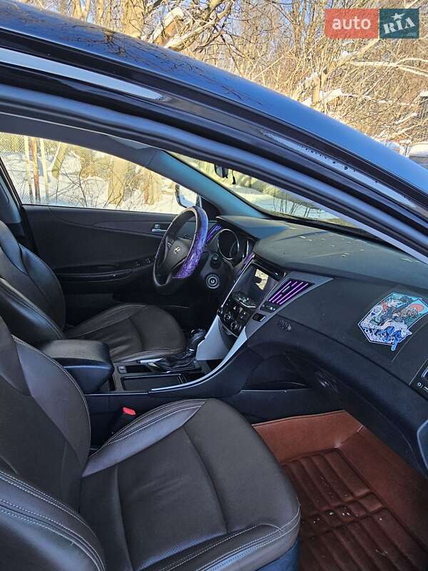 Седан Hyundai Sonata 2013 в Киеве фото 19 Седан Hyundai Sonata 2013 в Киеве