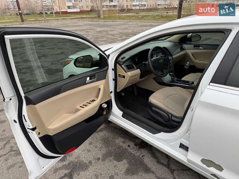 Седан Hyundai Sonata 2015 в Запорожье