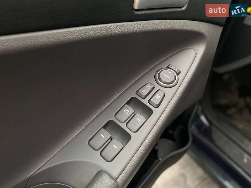 Седан Hyundai Sonata 2013 в Киеве фото 16 Седан Hyundai Sonata 2013 в Киеве