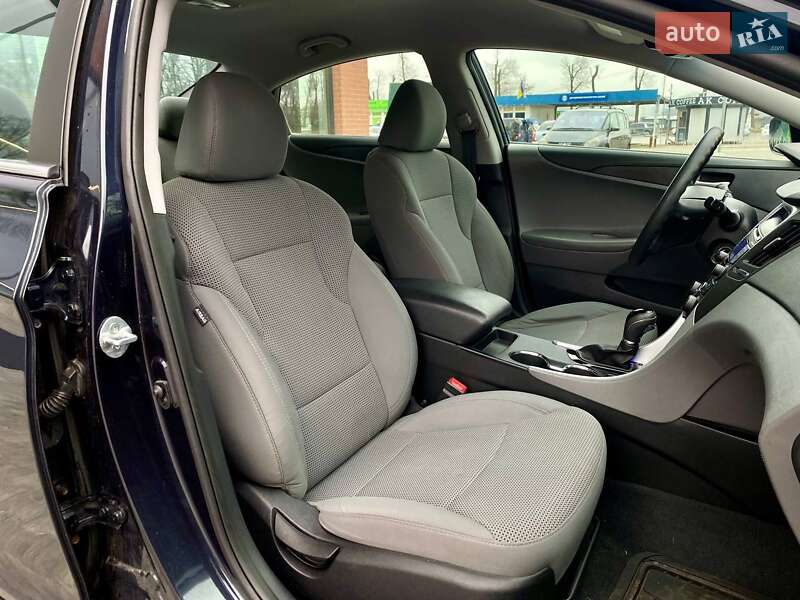 Седан Hyundai Sonata 2013 в Киеве фото 21 Седан Hyundai Sonata 2013 в Киеве