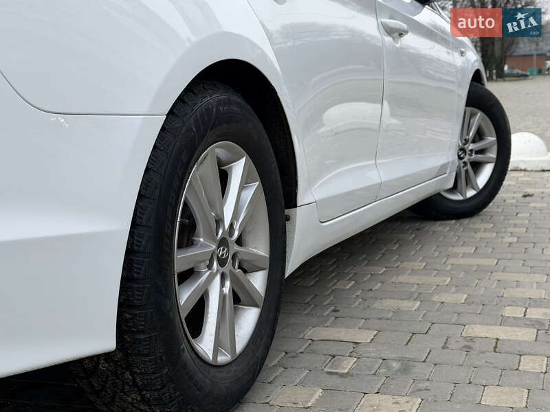 Седан Hyundai Sonata 2015 в Одессе фото 51 Седан Hyundai Sonata 2015 в Одессе