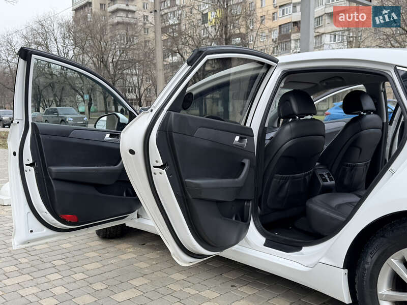 Седан Hyundai Sonata 2015 в Одессе фото 52 Седан Hyundai Sonata 2015 в Одессе