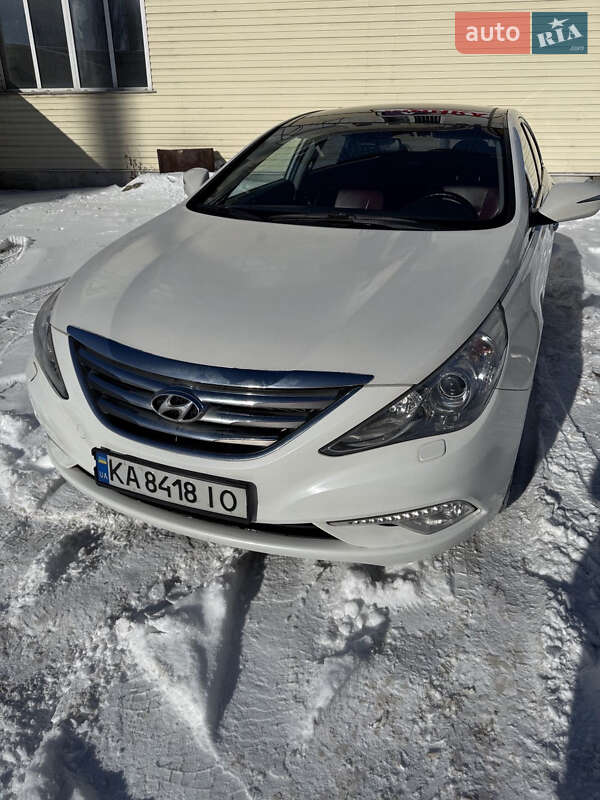 Hyundai Sonata 2013