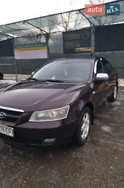 Седан Hyundai Sonata 2006 в Первомайске