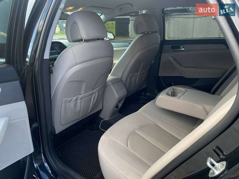 Седан Hyundai Sonata 2017 в Киеве