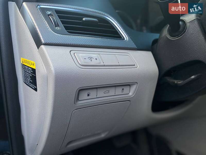 Седан Hyundai Sonata 2017 в Киеве