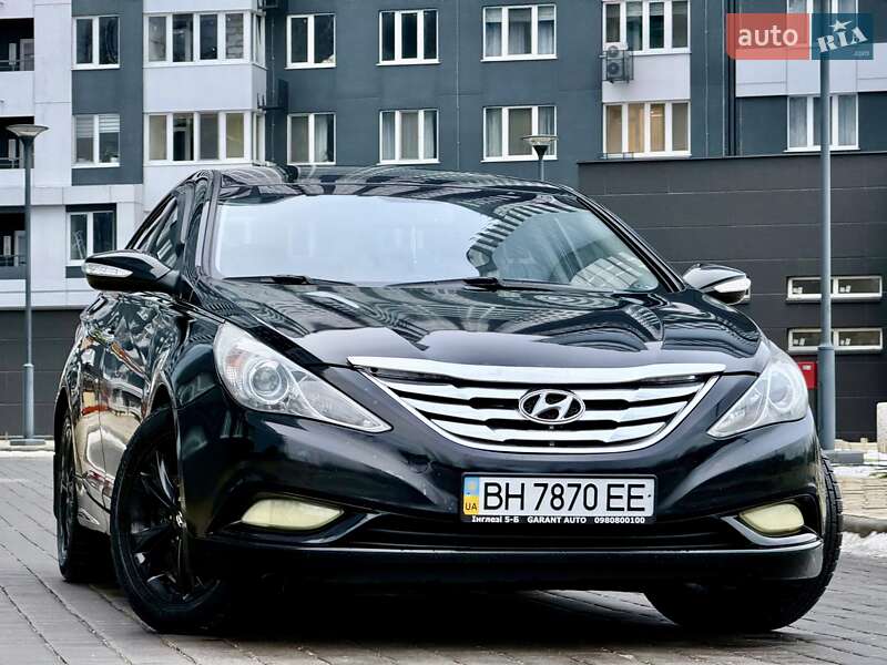 Hyundai Sonata 2010
