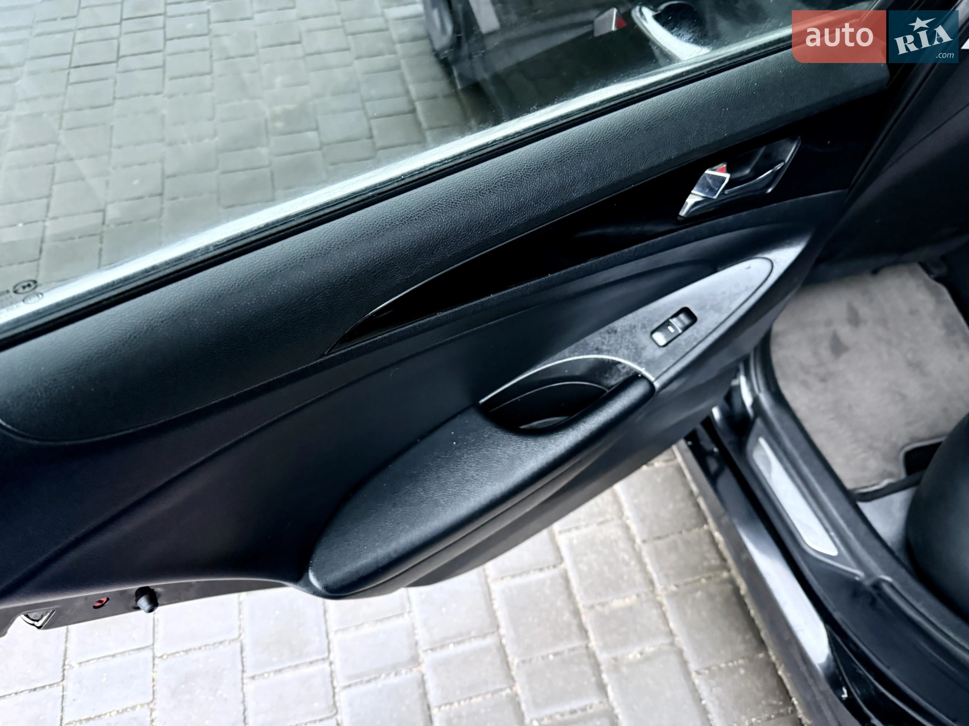 2010 Hyundai Sonata - мініатюра 69