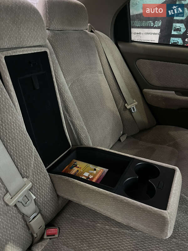 Седан Hyundai Sonata 2004 в Николаеве