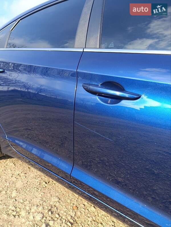 Седан Hyundai Sonata 2015 в Черноморске фото 15 Седан Hyundai Sonata 2015 в Черноморске