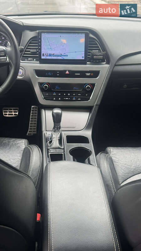 Седан Hyundai Sonata 2014 в Одессе