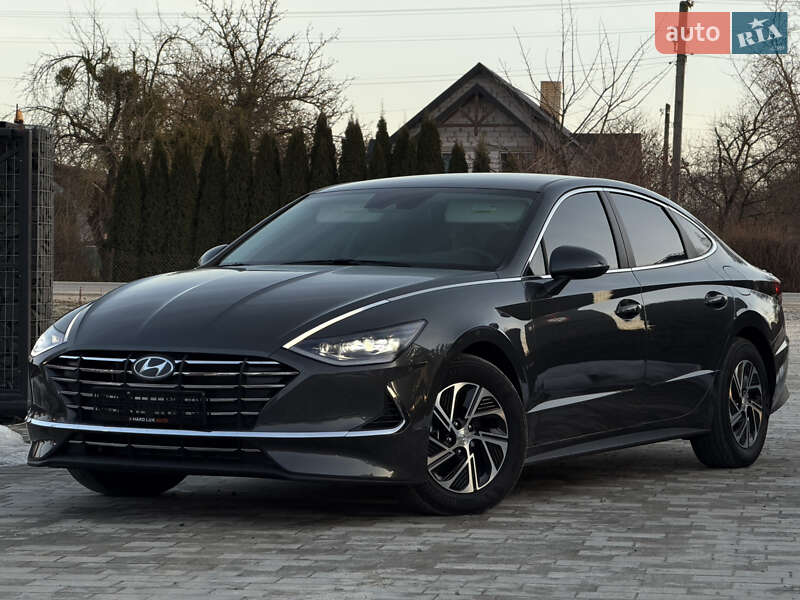 Седан Hyundai Sonata 2023 в Львове