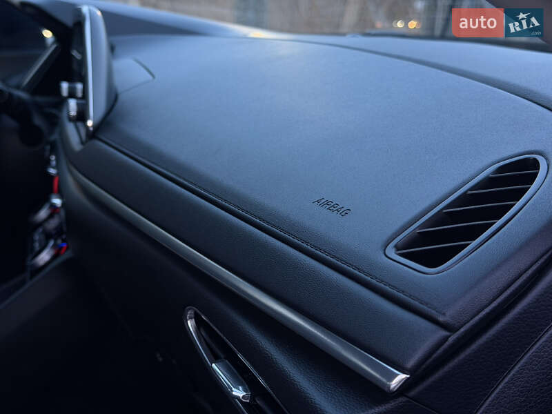 Седан Hyundai Sonata 2023 в Львове