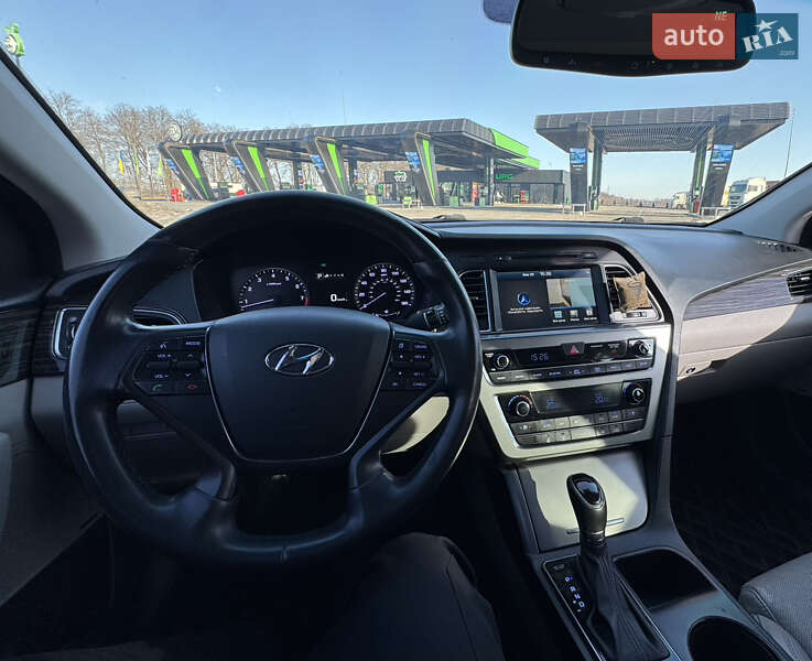 Седан Hyundai Sonata 2014 в Виннице