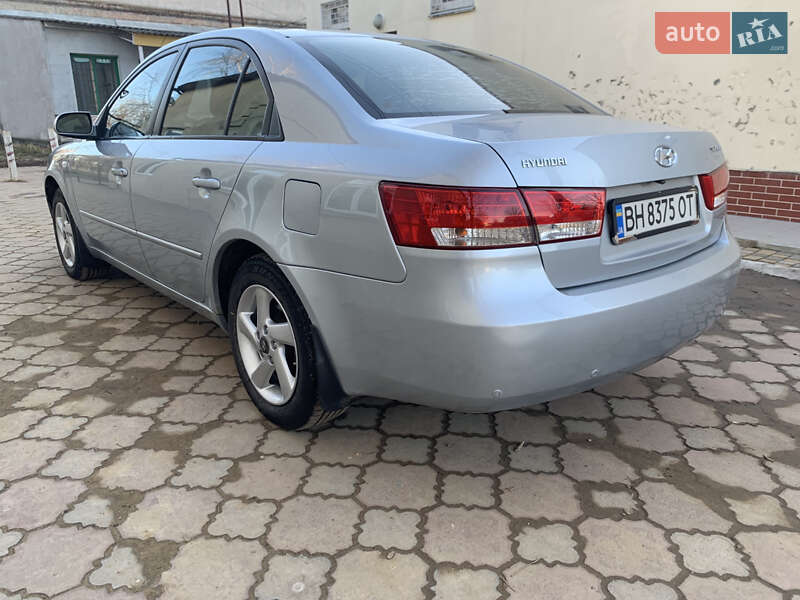Седан Hyundai Sonata 2007 в Захарьевке