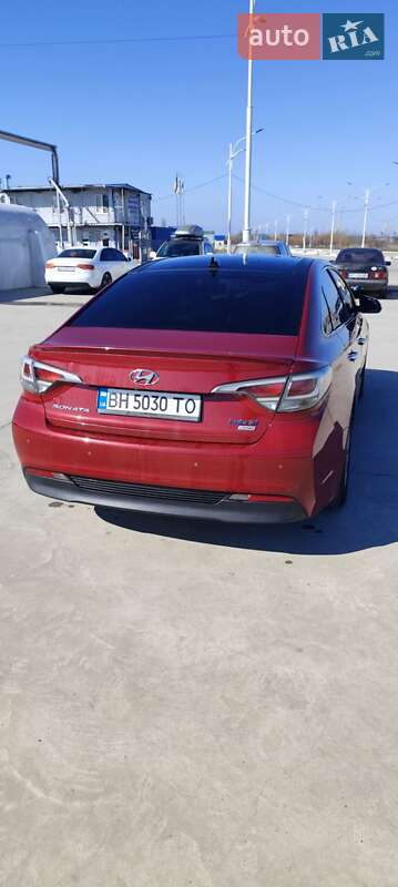 Седан Hyundai Sonata 2015 в Измаиле