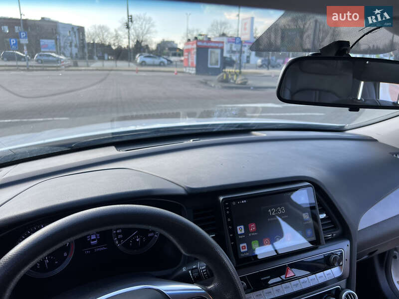 Седан Hyundai Sonata 2017 в Запорожье