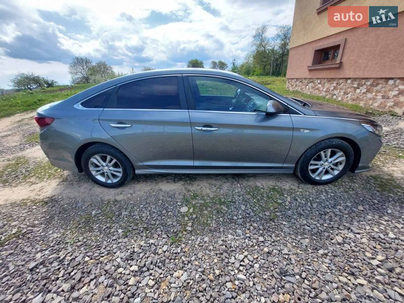Седан Hyundai Sonata 2017 в Галиче фото 2 Седан Hyundai Sonata 2017 в Галиче