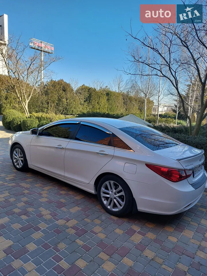 2013 Hyundai Sonata - мініатюра 26