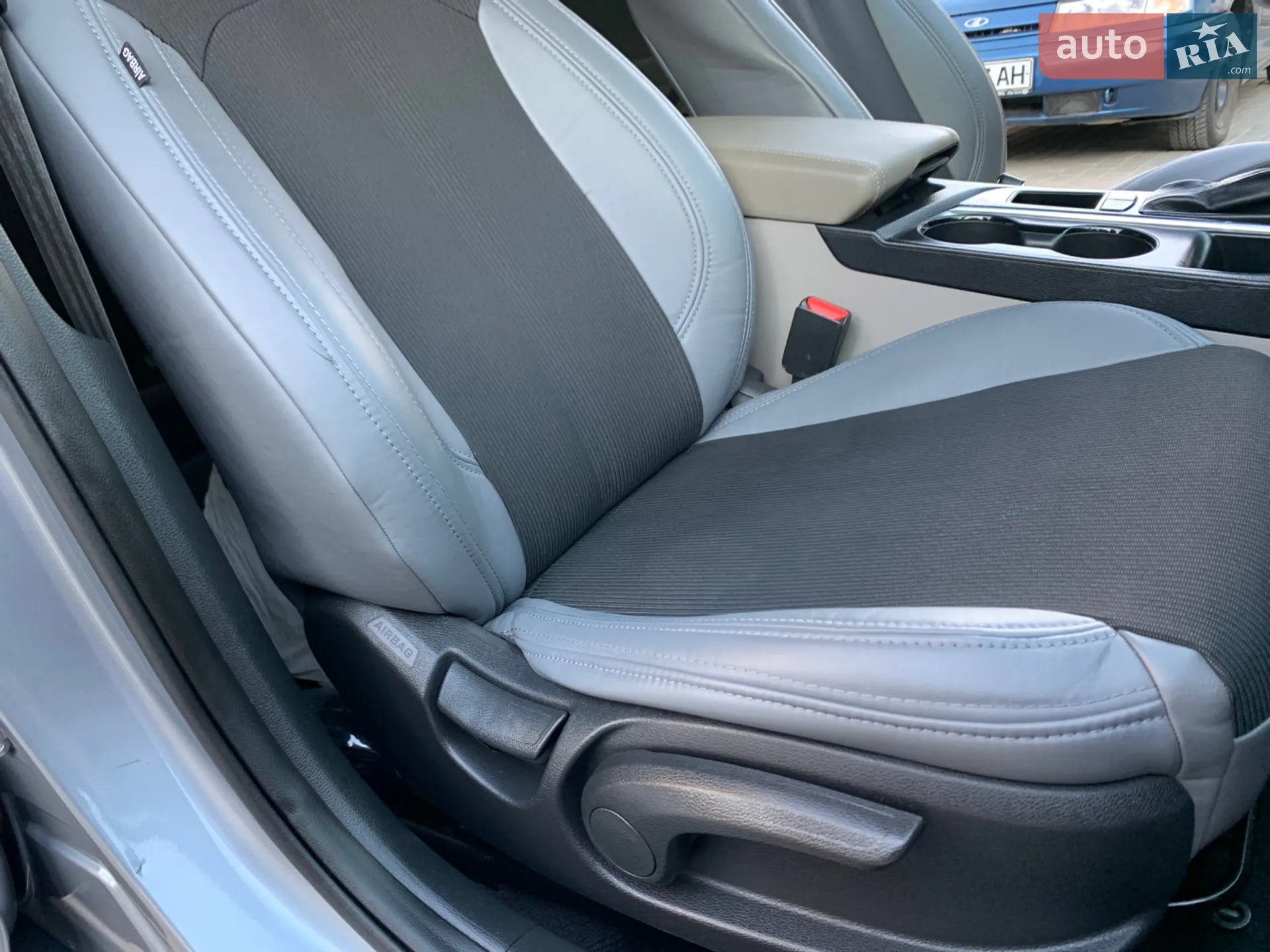 2015 Hyundai Sonata - мініатюра 26