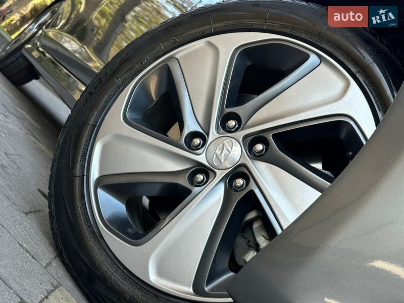 Седан Hyundai Sonata 2016 в Дрогобыче фото 48 Седан Hyundai Sonata 2016 в Дрогобыче