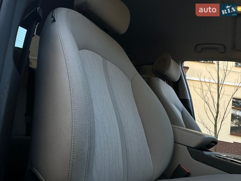 Седан Hyundai Sonata 2016 в Дрогобыче фото 74 Седан Hyundai Sonata 2016 в Дрогобыче