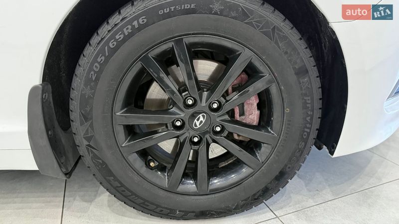Седан Hyundai Sonata 2016 в Подольске