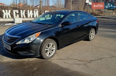Седан Hyundai Sonata 2014 в Нових Петрівцях